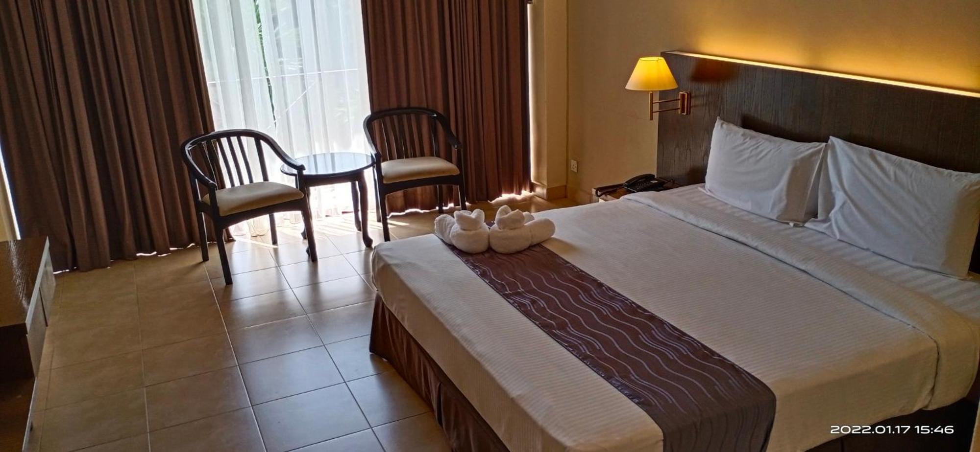 Deluxe King Room,1706808735:JPEG